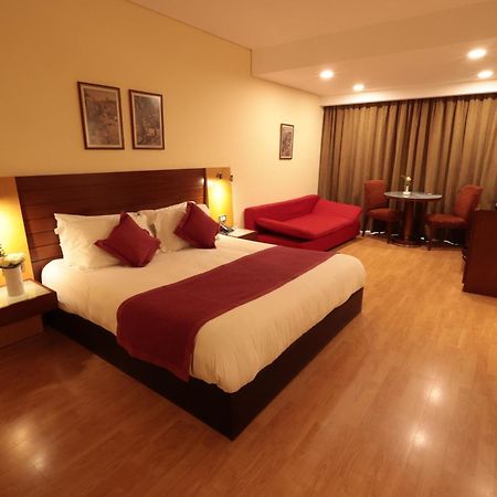 Monteverde Hotel Beit Mery エクステリア 写真