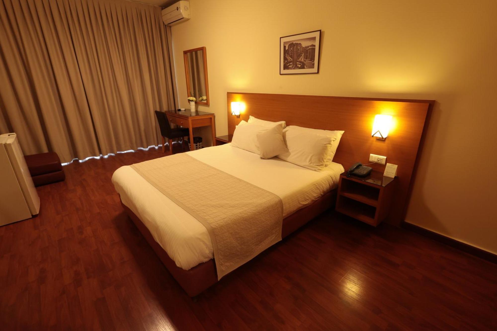 Monteverde Hotel Beit Mery エクステリア 写真