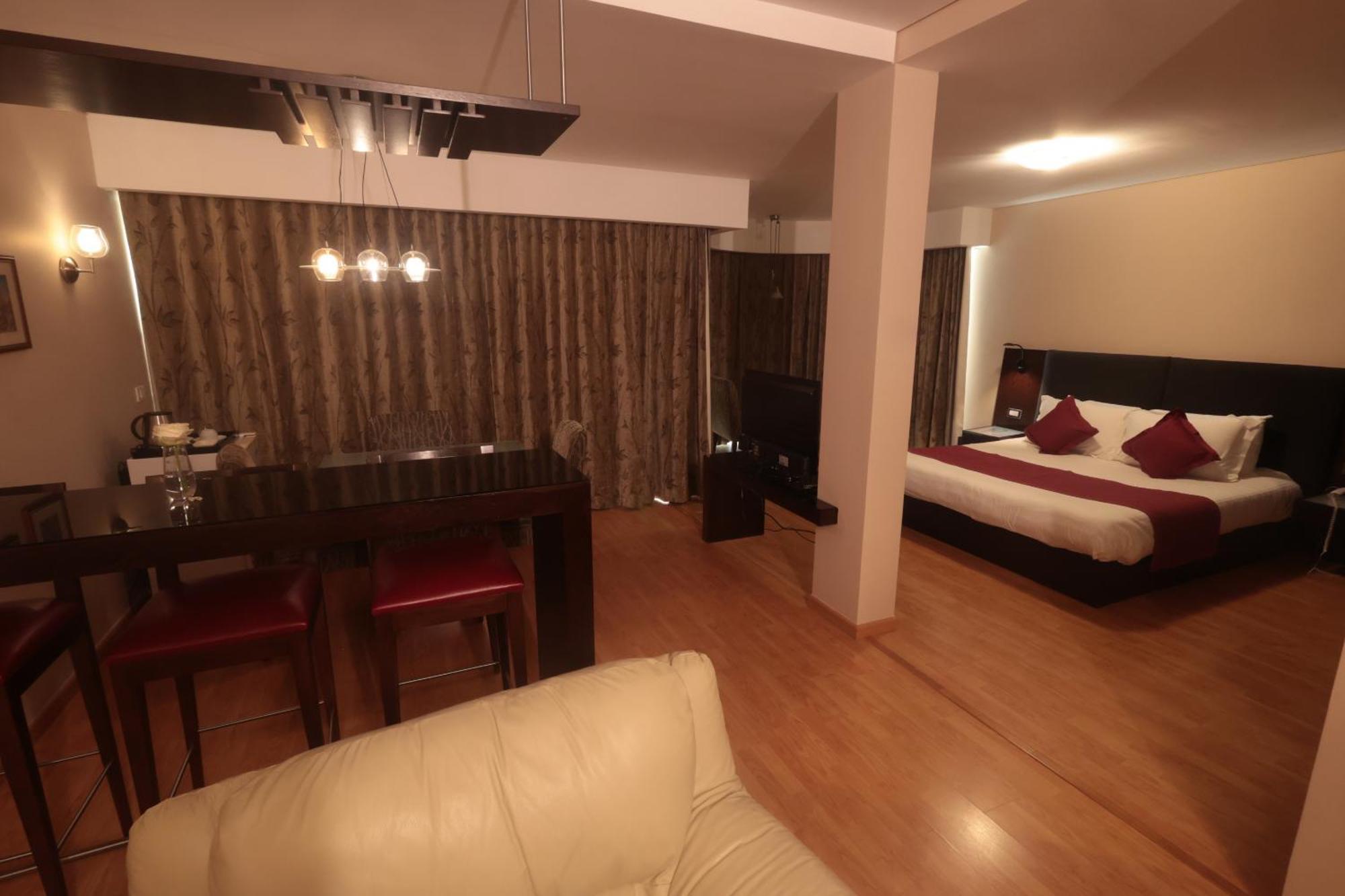 Monteverde Hotel Beit Mery エクステリア 写真