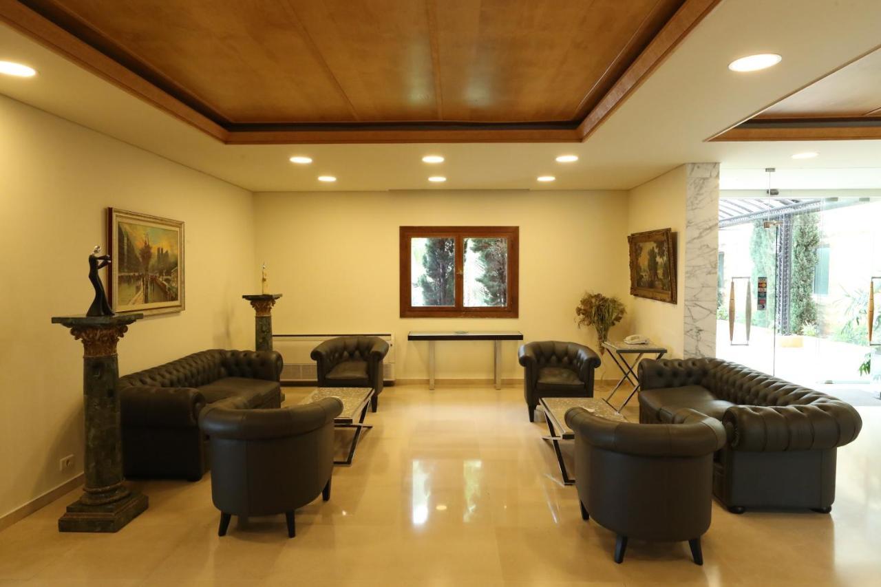 Monteverde Hotel Beit Mery エクステリア 写真